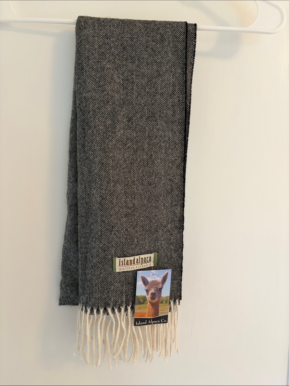 Gray Herringbone Scarf Island Alpaca MV Original